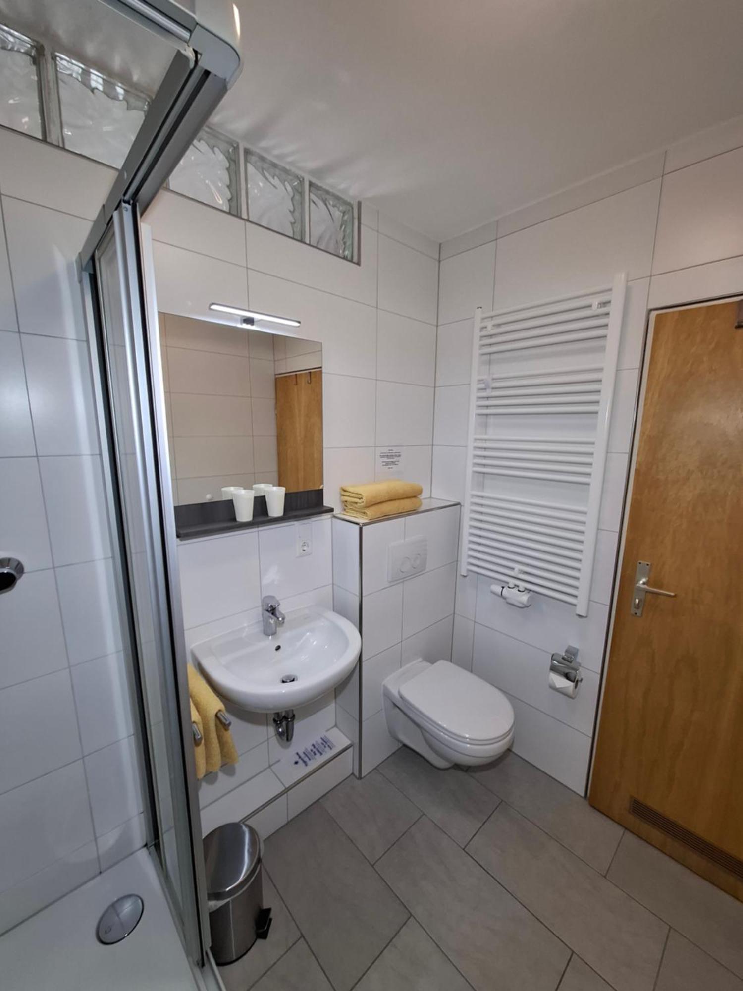 Pension Und Fewo Hohe Rhoen Gersfeld Exterior foto